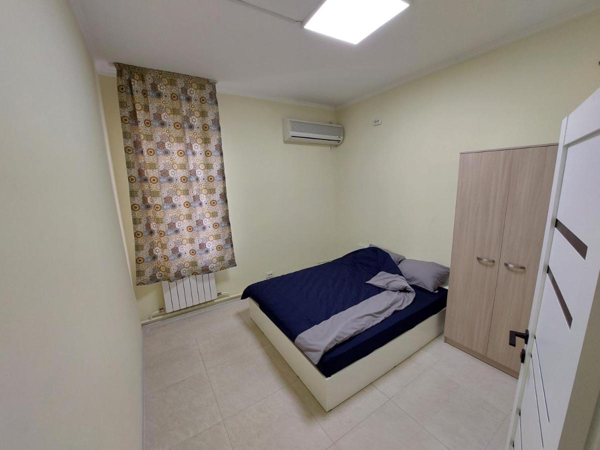 Check Inn Hostel Almati Kültér fotó